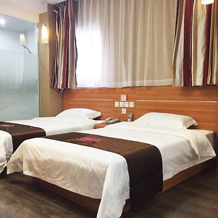 Thank Inn Chain Hotel Guangdong Shenzhen Baoan International Airport Bagian luar foto