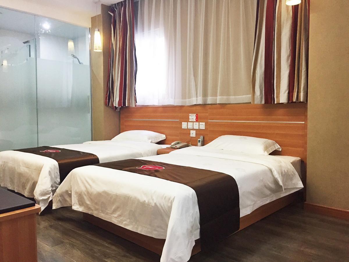 Thank Inn Chain Hotel Guangdong Shenzhen Baoan International Airport Bagian luar foto